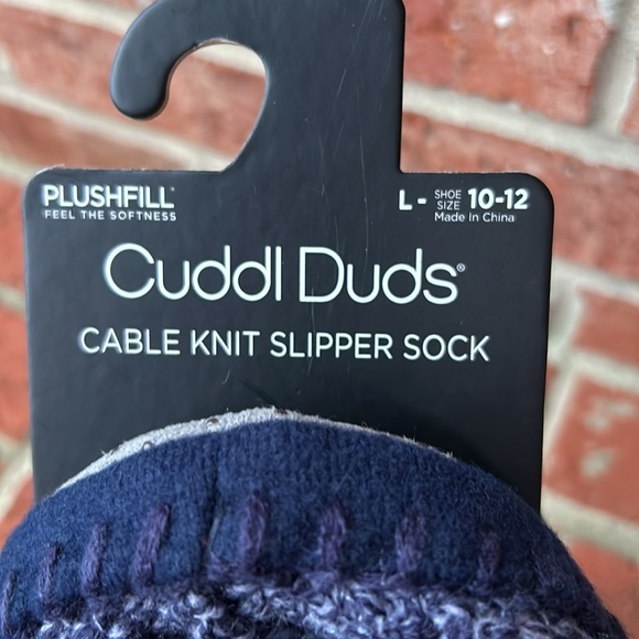 Cuddl Duds Navy Cable Knit/Faux Fur Stretch Slipper Socks - Picture 7 of 8